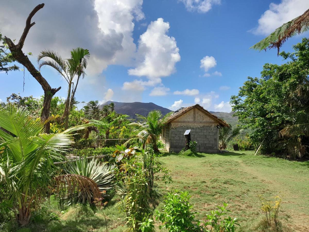 Castle Tree House And Bungalow Hotel White Sands Exterior photo